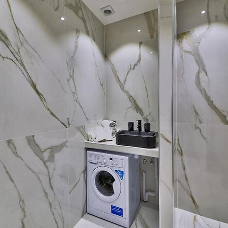 98 - Urban Arts Et Metiers Apartment Париж Екстериор снимка