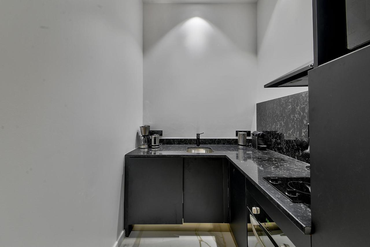 98 - Urban Arts Et Metiers Apartment Париж Екстериор снимка