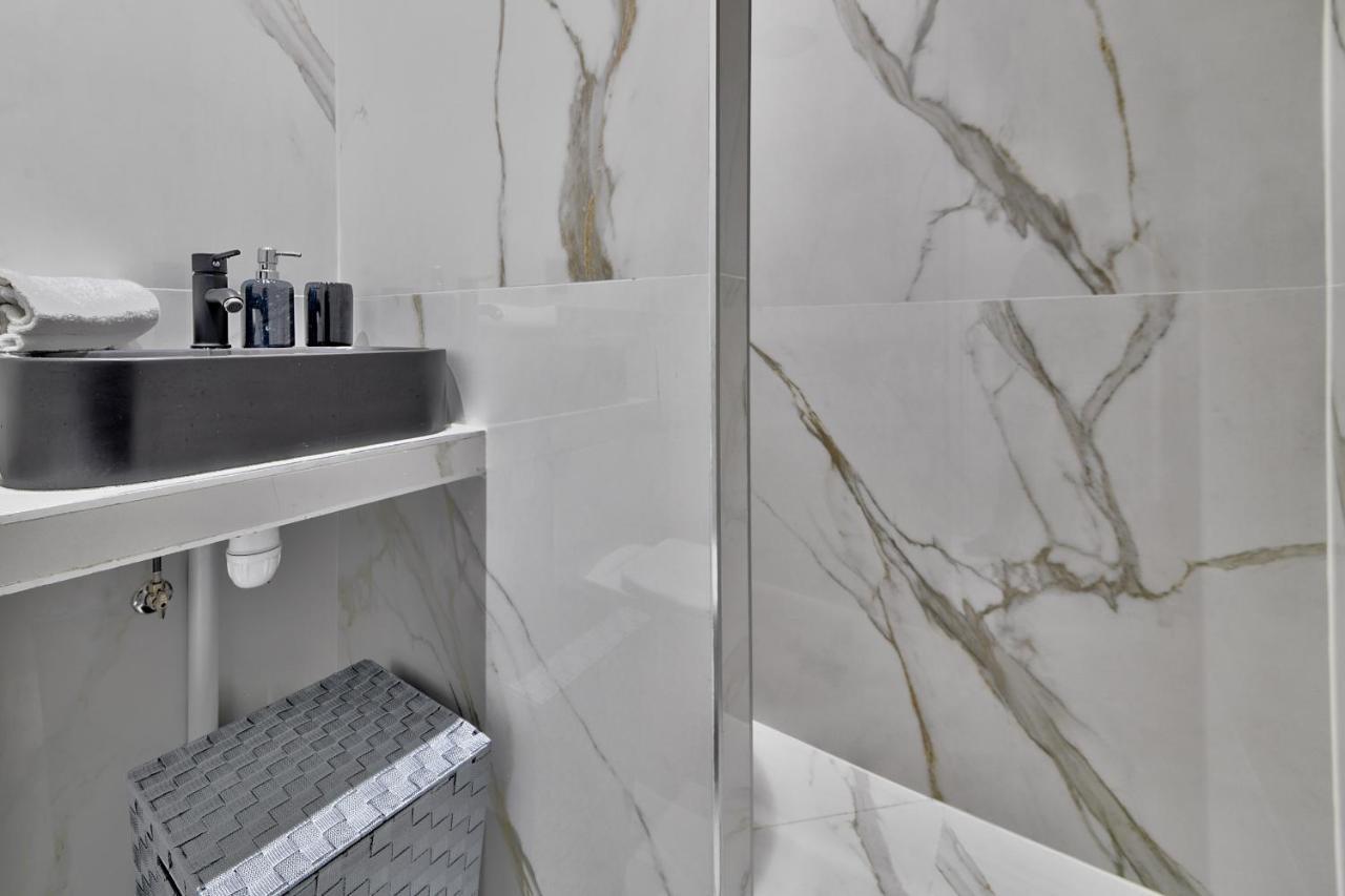 98 - Urban Arts Et Metiers Apartment Париж Екстериор снимка